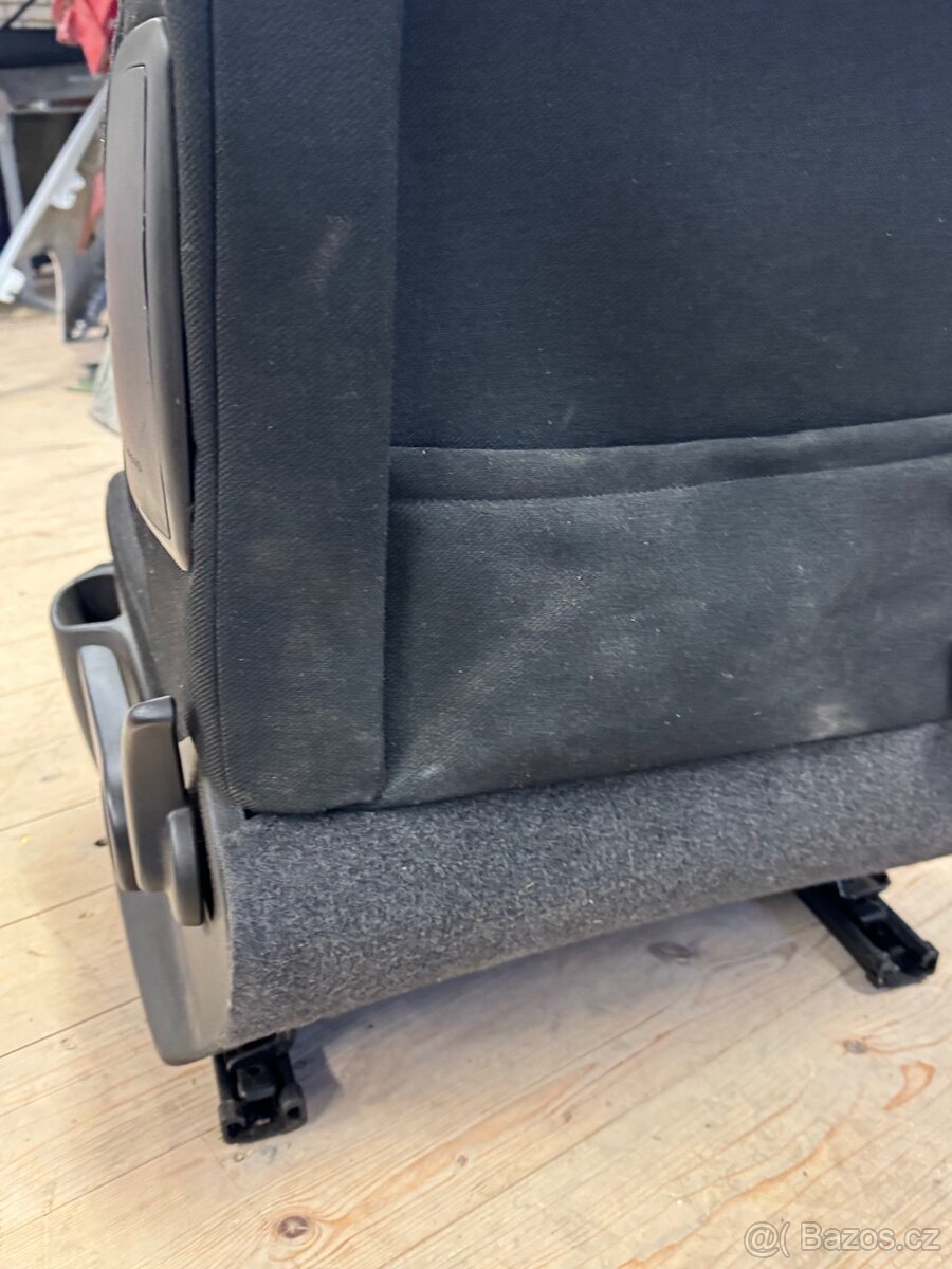 Peugeot 307, řidičova sedačka, sedadlo - 7