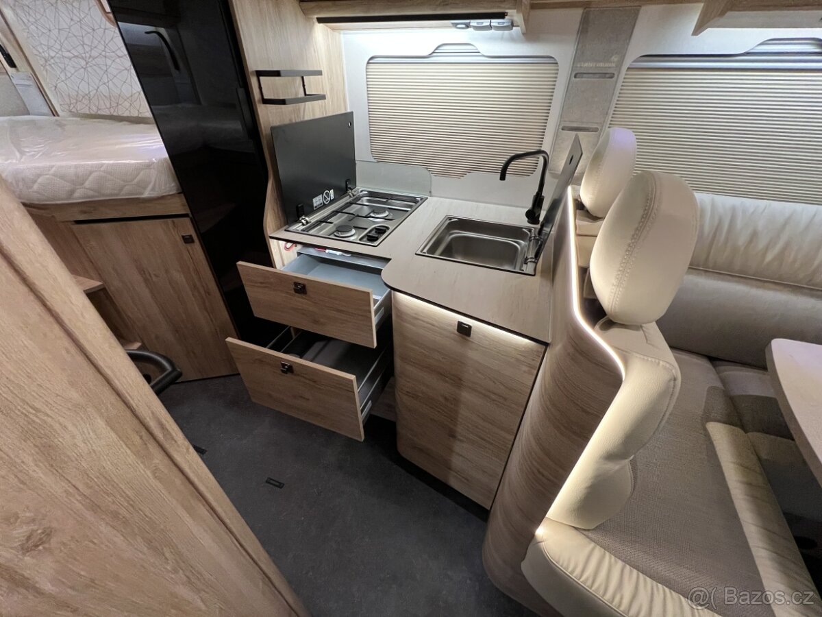 EURA MOBIL PROFILA RS 695 EB 2025 - 7