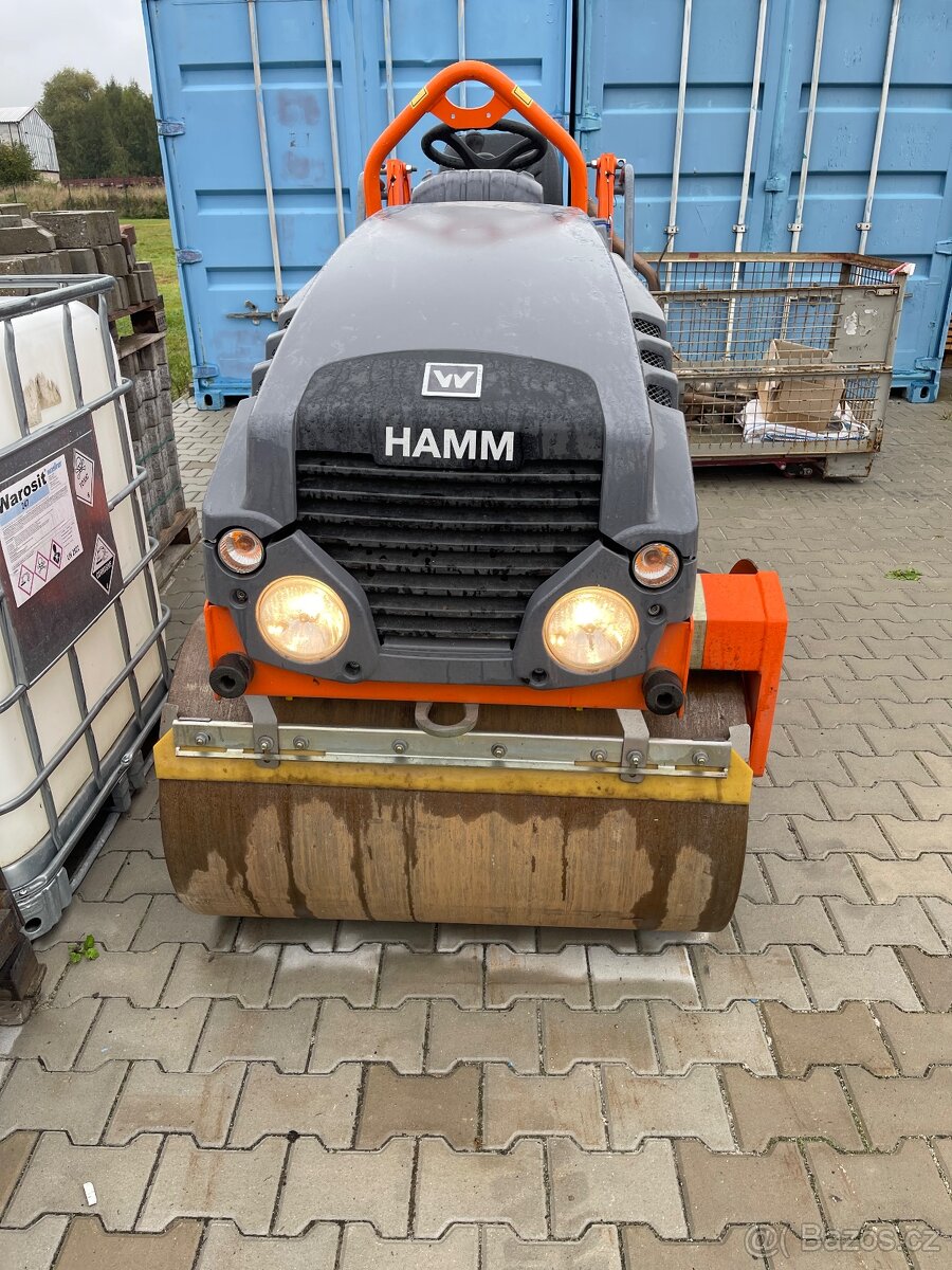 Vibrační válec HAMM HD10c 2T - 7