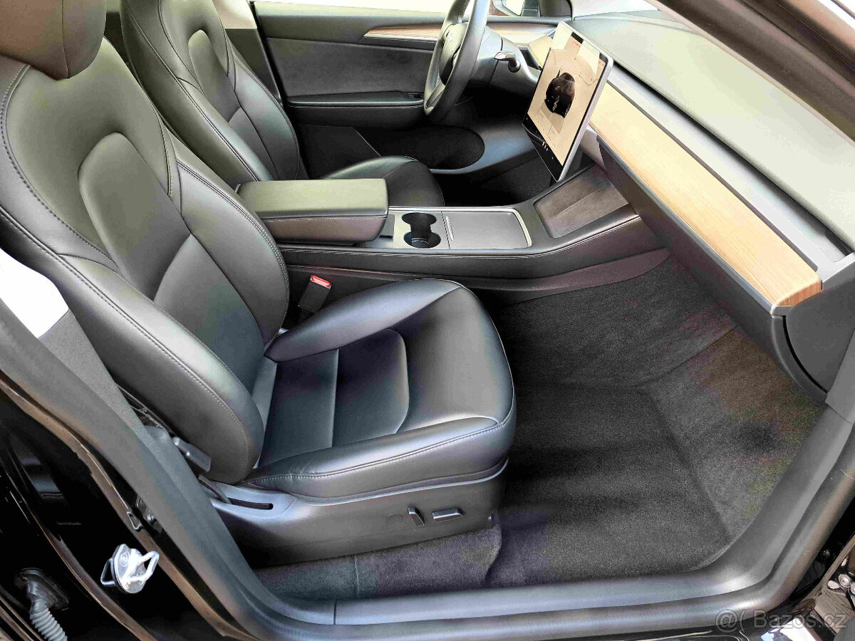 Tesla Model Y RWD - 1857 - 7