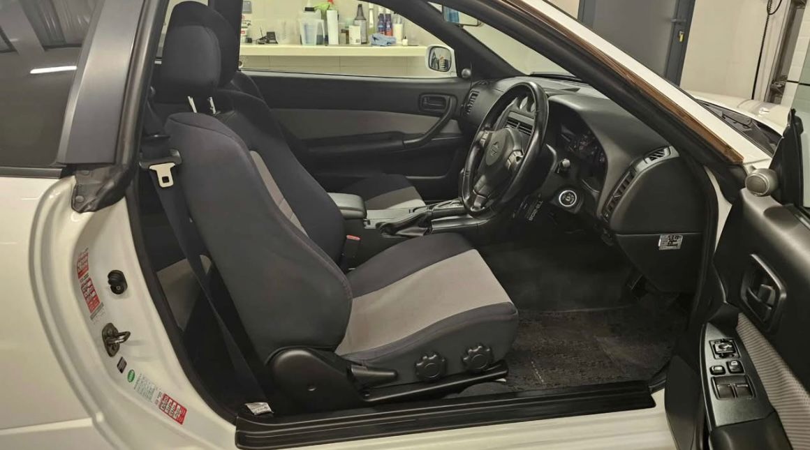 Nissan Skyline R34 - 7