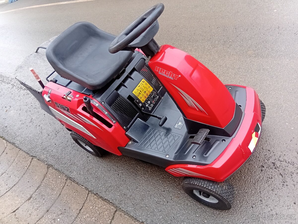 Prodám zahradní traktor Rider Hecht - 7