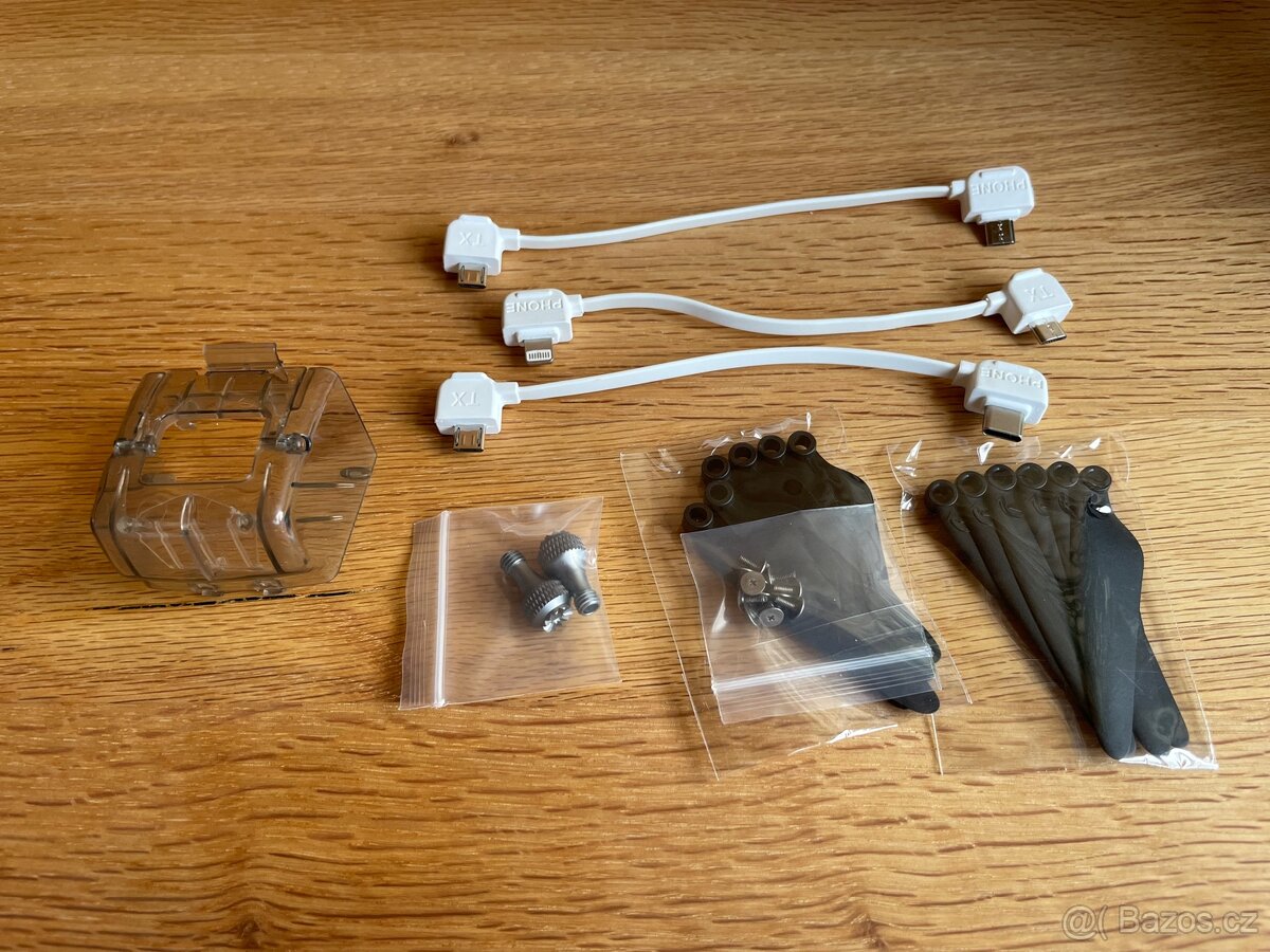 Ovladač + Příslušenství k dronu Hubsan zino mini se - 7