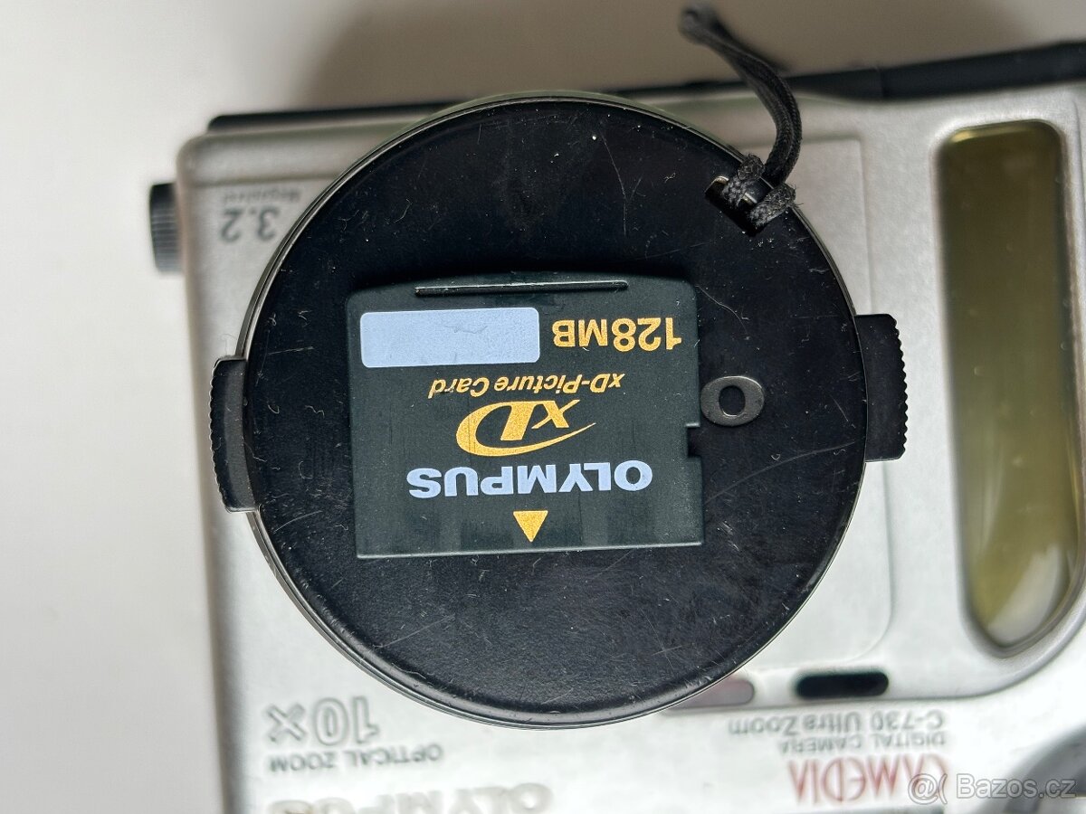 Olympus Camedia C-730 - 7