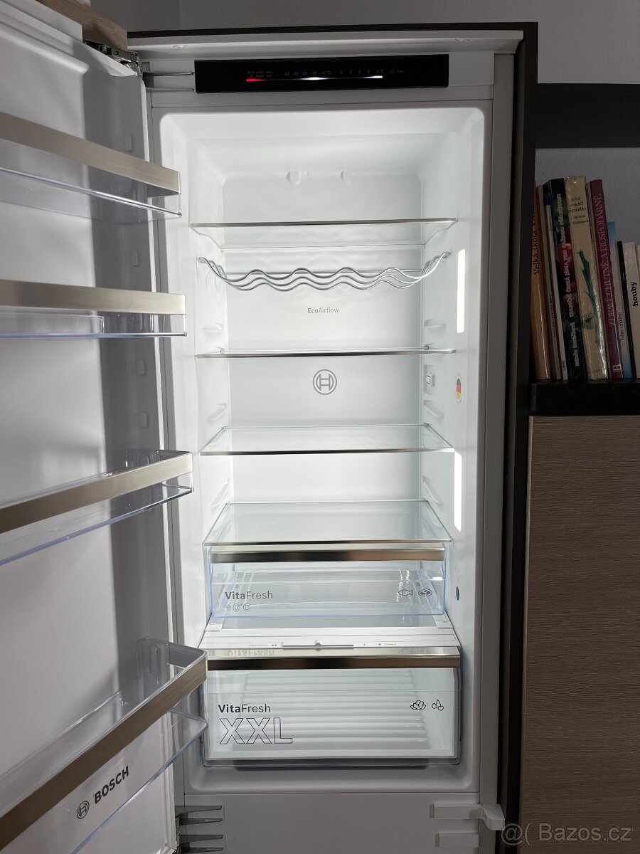 Vestavná lednice Bosch Serie 4 KIN96VFD0 / NoFrost / nová - 7