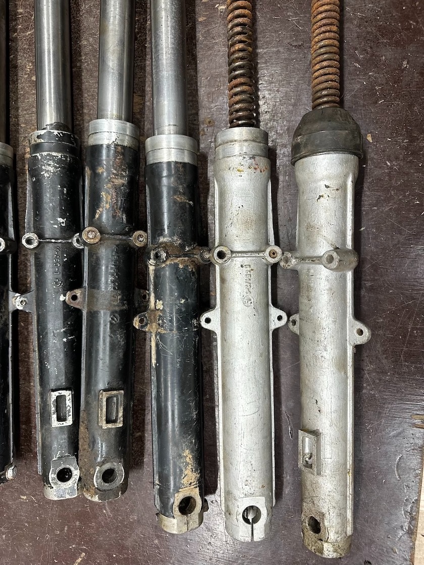 Predám prední tlumiče, kluzáky JAWA 350/638 639 - 7