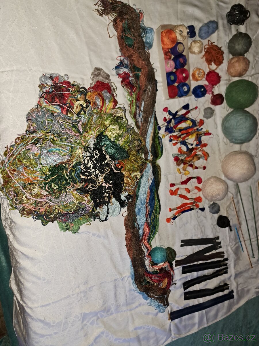 Předlohy na vyšívání + bavlnky - 7