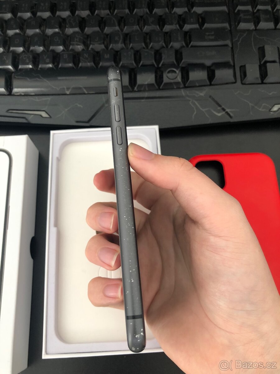 iPhone 11 , 128gb - 7