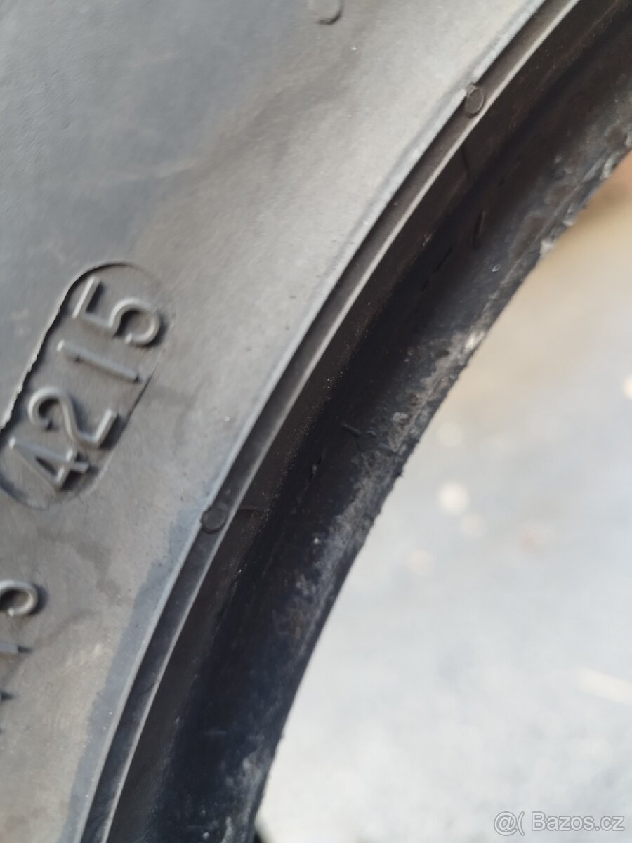 Zimní pneu 255/55/18 - 7