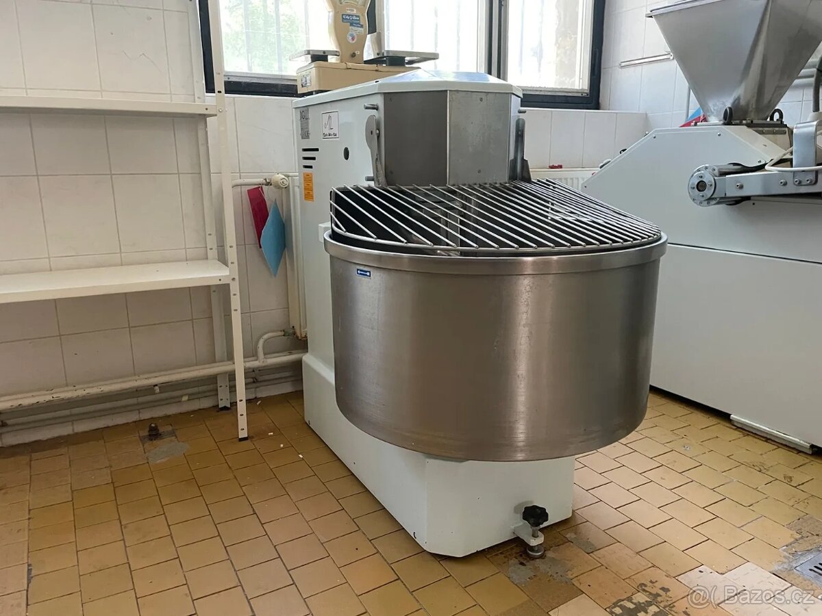 Hnětač těsta, mixér F-070 (lot: 12) - 7