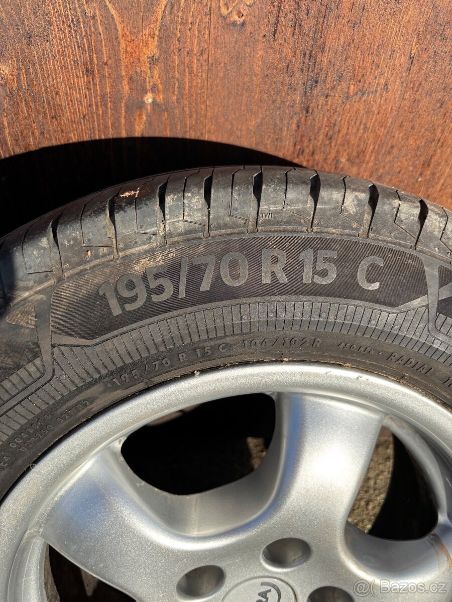 ALU kola na karavan - 7