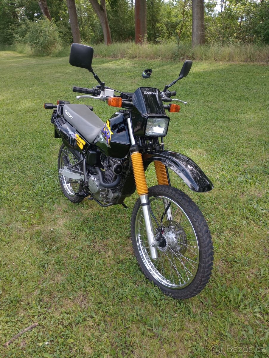 Suzuki Dr 125 - 7