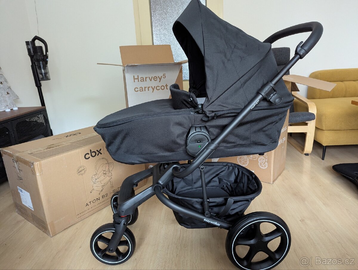 EasyWalker kočárek a Cybex autosedačka se základnou - 7