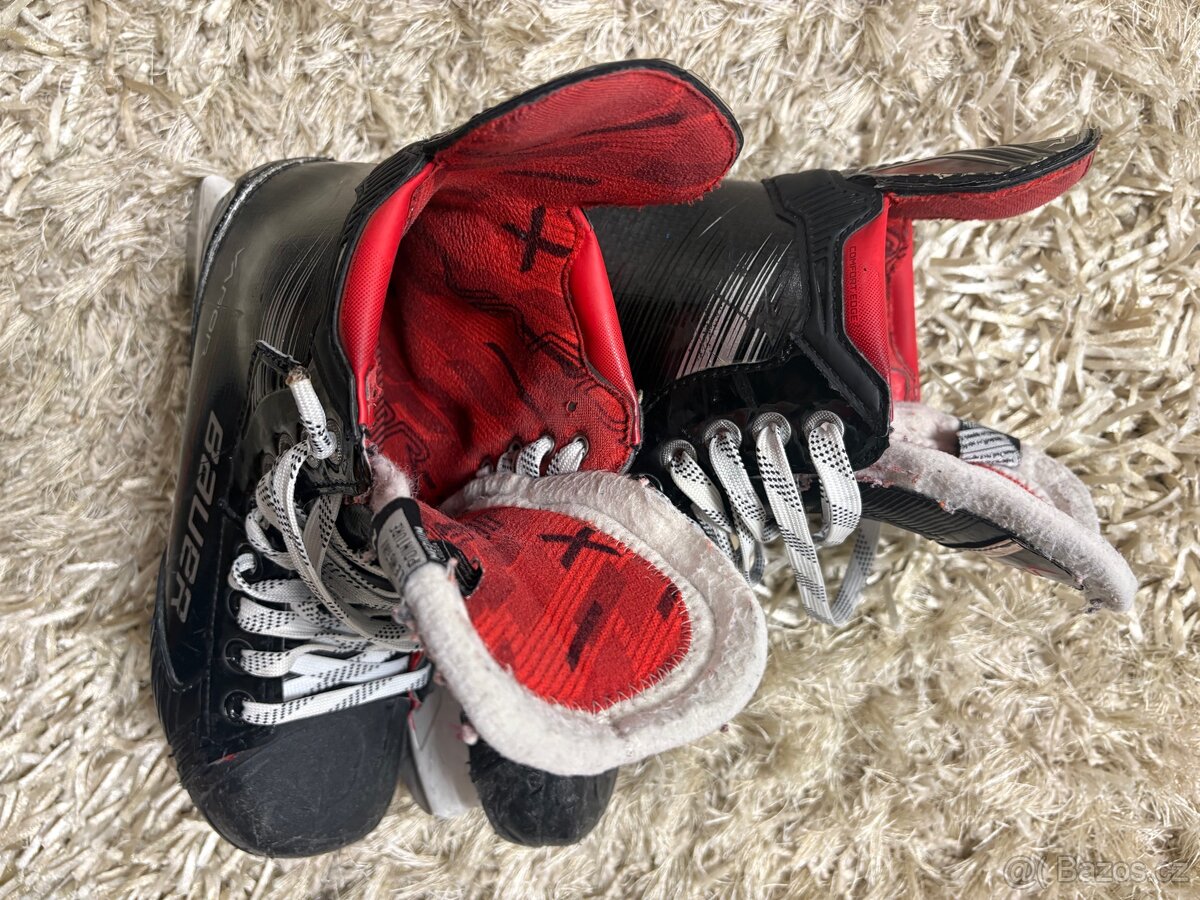 Brusle BAUER VAPOR X4 /stélka 25cm/ vel. 5 - 7