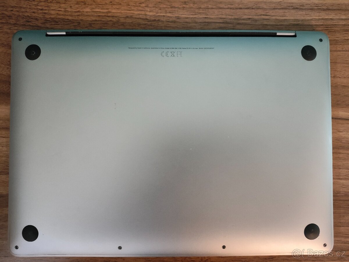 MacBook Pro 2020 13" i5 8GB 256GB - 7