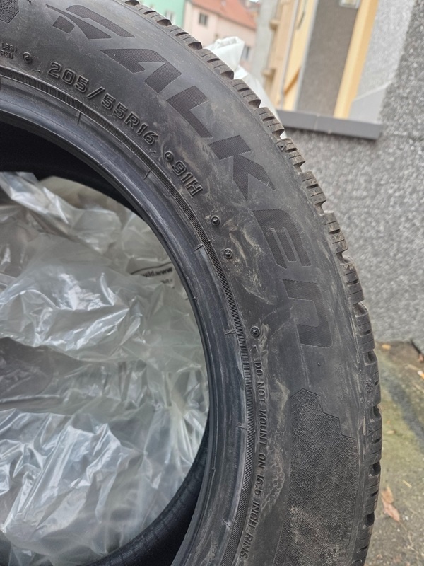 Pneu FALKEN 205/55 R 16 - 7