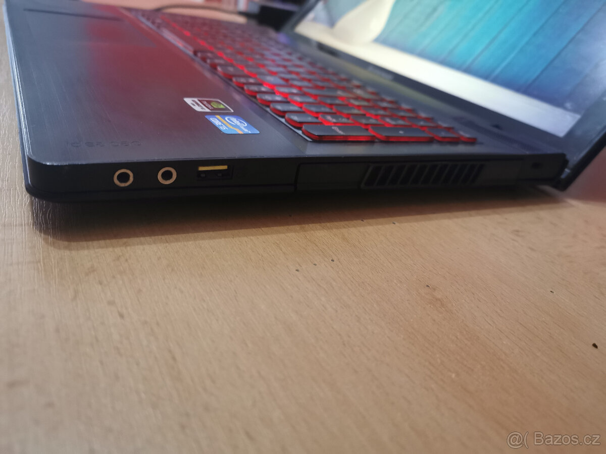 Lenovo IdeaPad Y500 (2xVGA) - 7