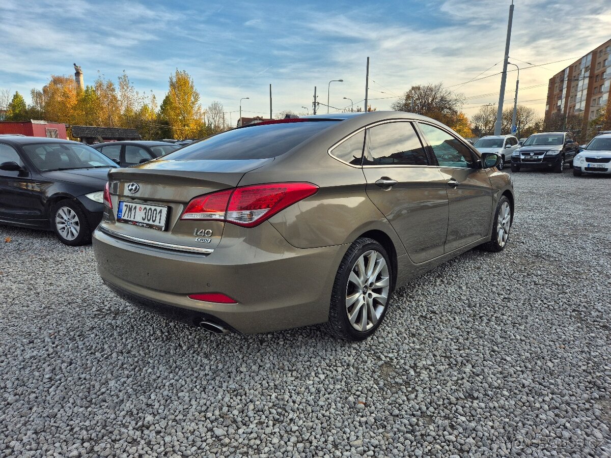 Hyundai i40,1.7CRDi,100KW,PLNÁ VÝBAVA,LED,WEBASTO,R.V.2014 - 7