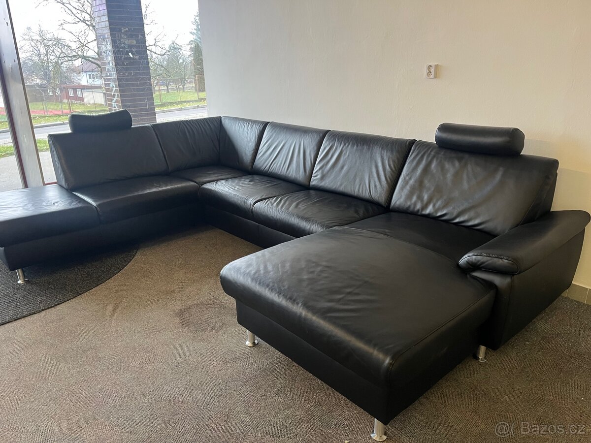 Černý kožený gauč - 7
