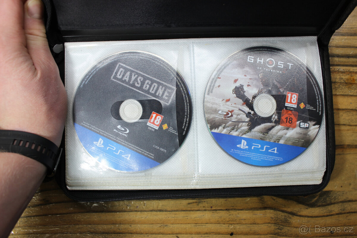 Prodám PS4 Slim 1TB + 12 her - 7