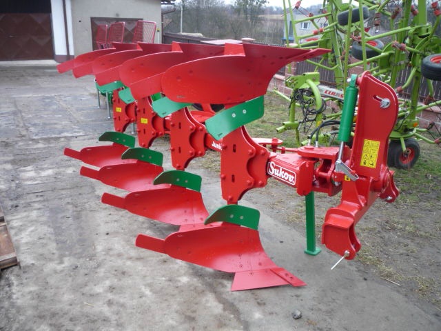 Oboustranný pluh SUKOV - 7