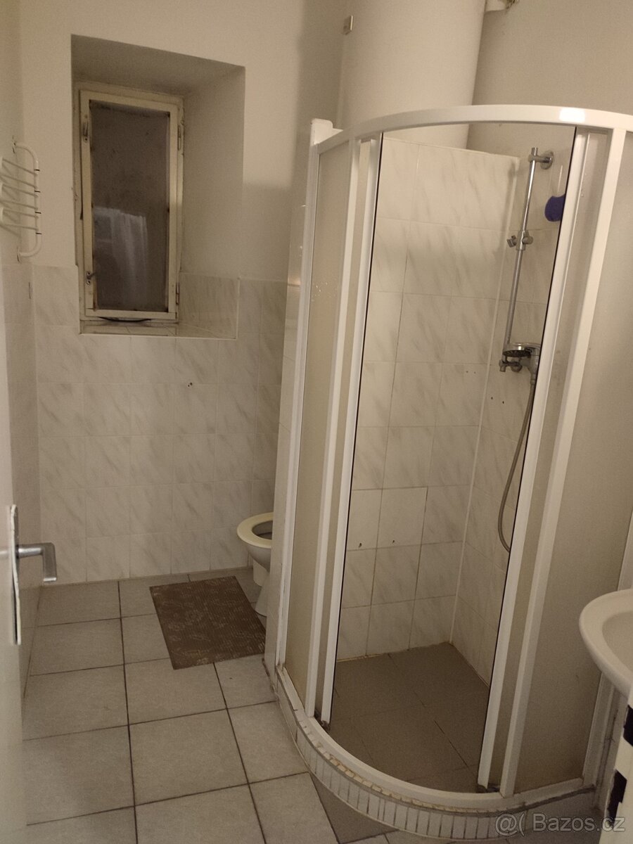 Pronájem 2KK 50m2 - LIBŠTÁT - 7