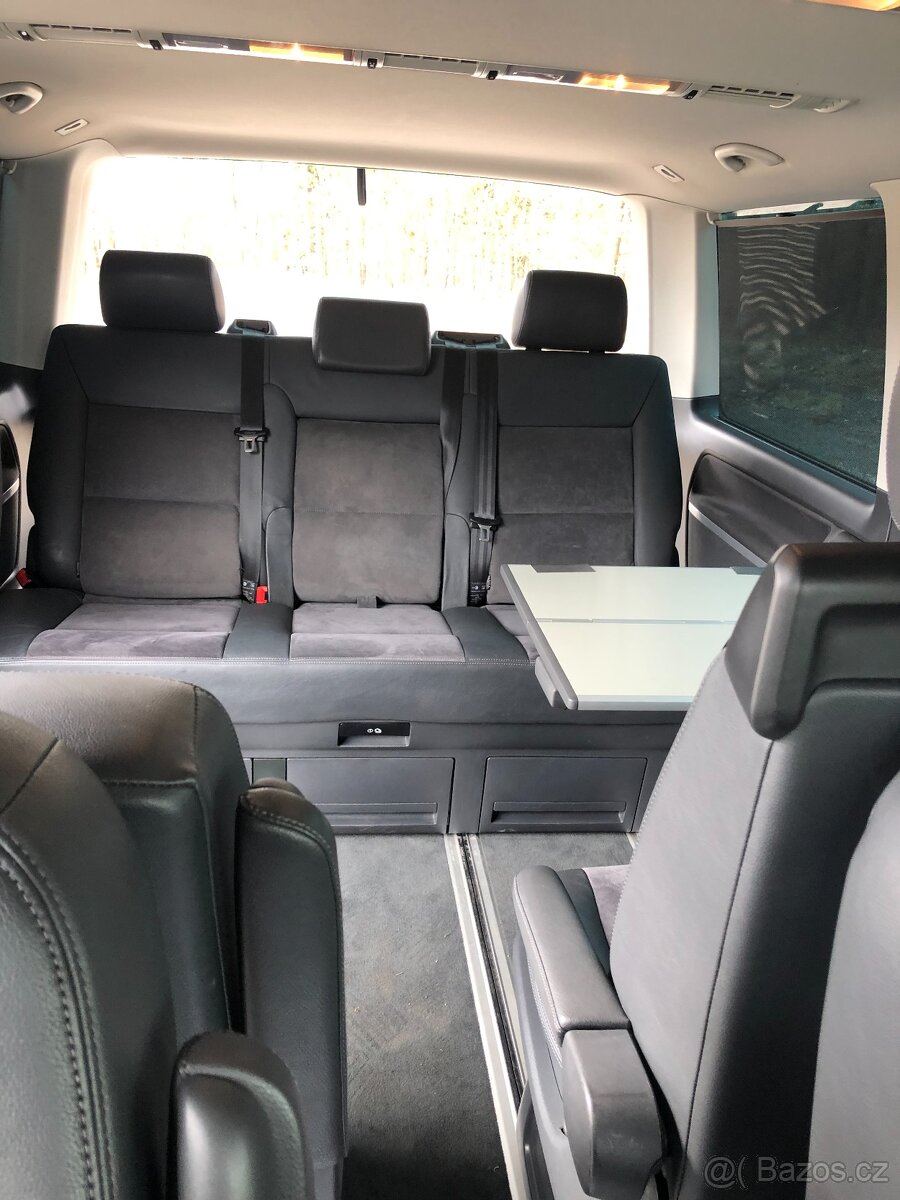Pronájem VW Multivan - dodávka/minibus - 7