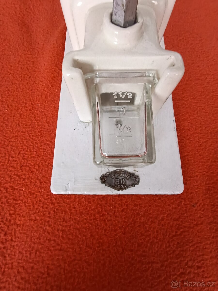 Mlýnek na kávu Garantie B.O - 7