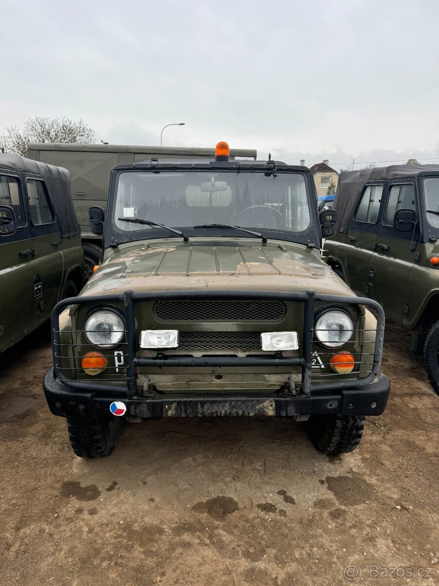 UAZ 31512 UAZ 469 UAZ HUNTER - 7