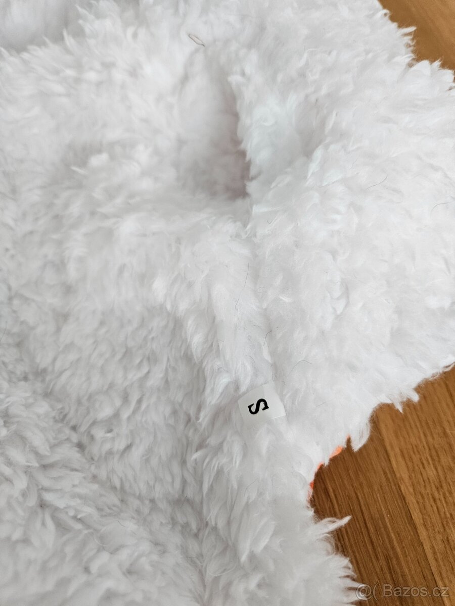 Nová zimní kombinéza pro pejska - 7