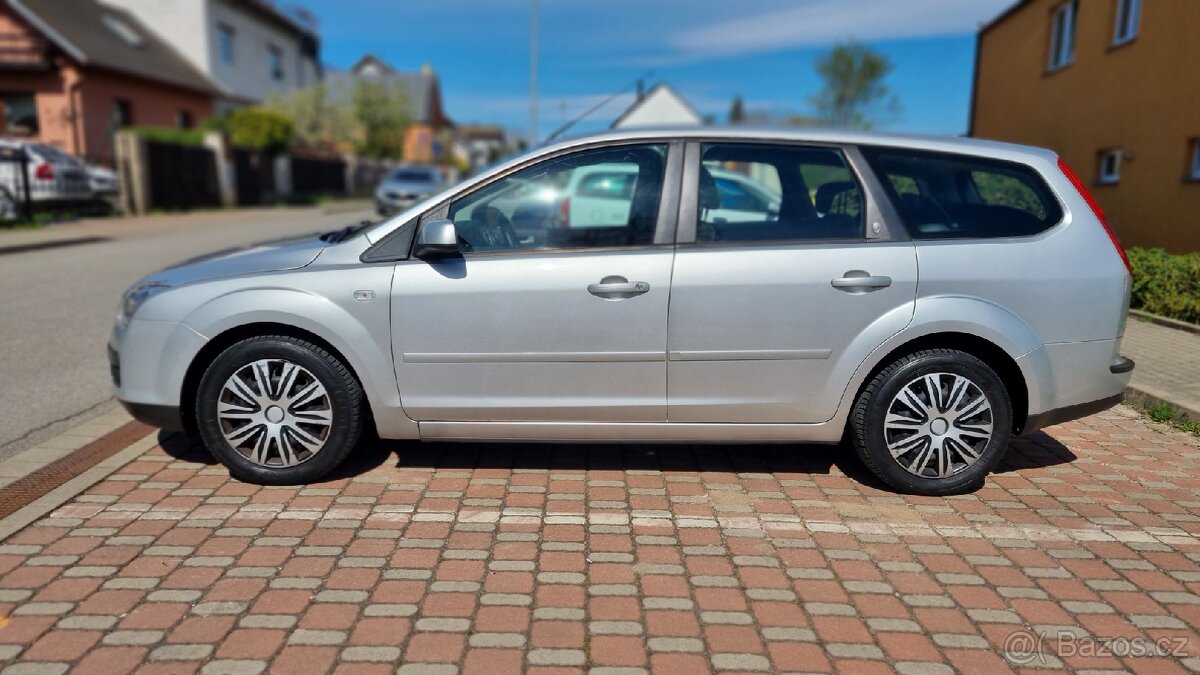 Ford Focus 1.6 nová STK - 7