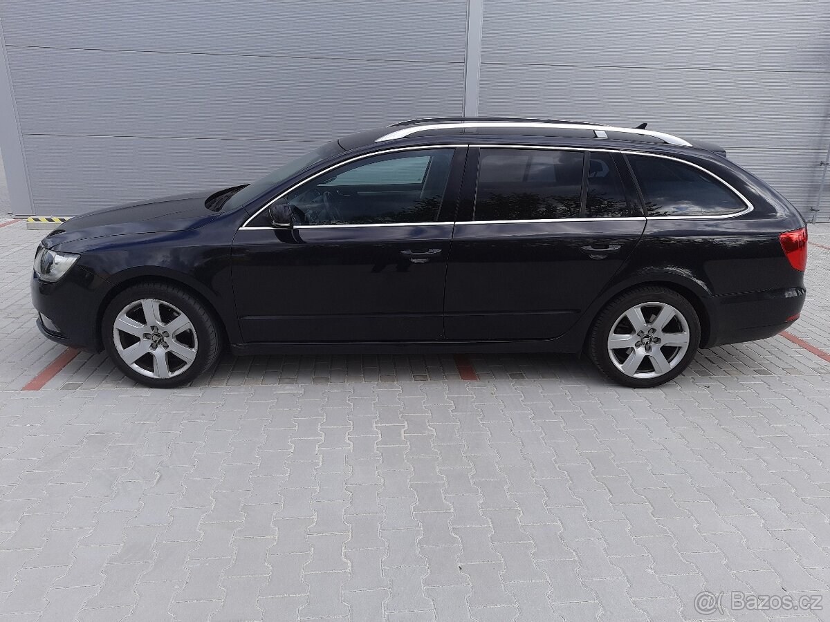 Škoda Superb II combi facelift, 8/2013 - 7