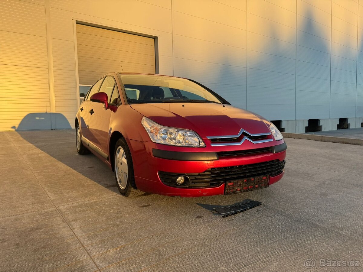 Citroen C4 1.4 r.v. 2006 Nová STK - 7