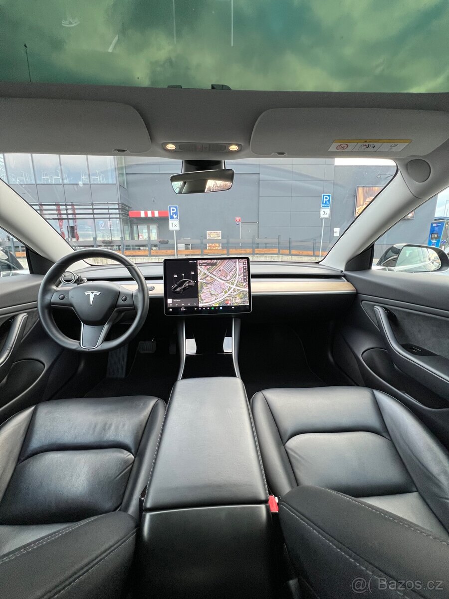 Tesla model 3 Long Range - 7