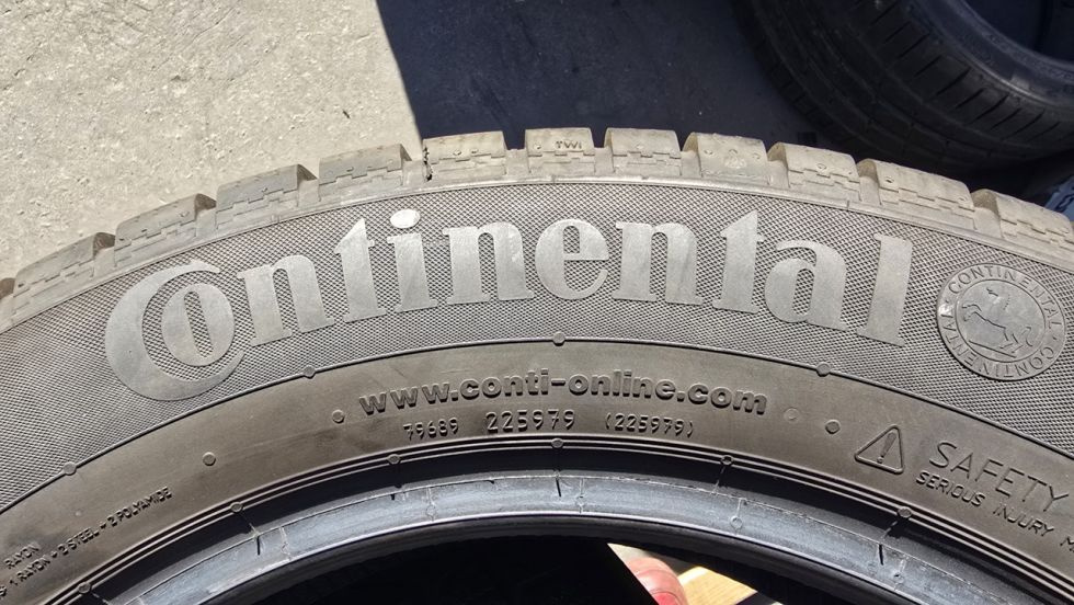 Zimní pneu 205/60/16 Continental - 7