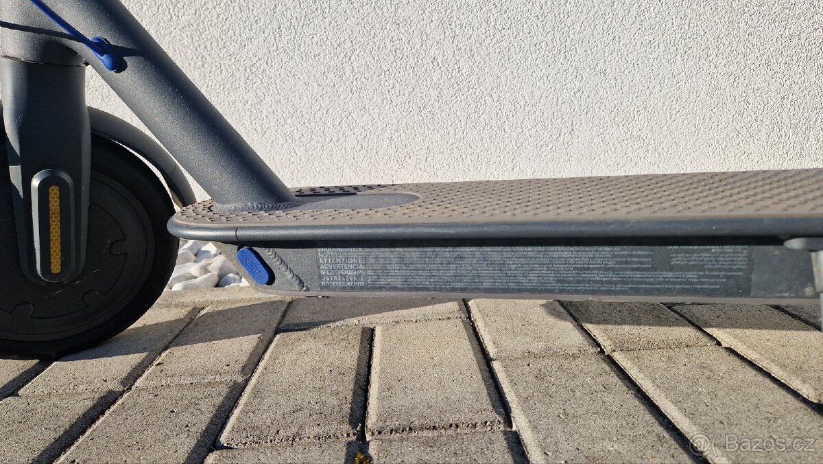 Xiaomi Scooter 3 EU zánovní stav - 7