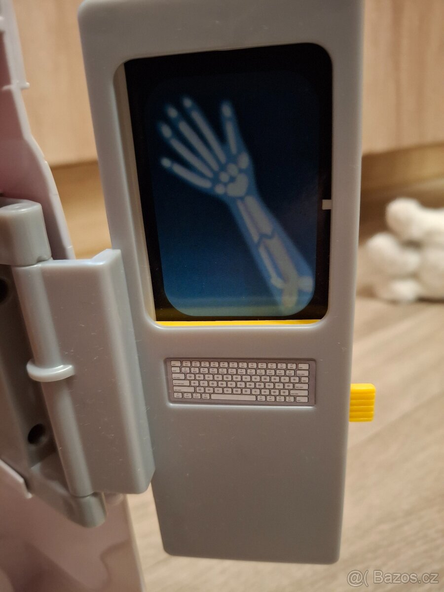 Barbie sanitka, auto, 2 x panenka, Pošta 50 Kč - 7