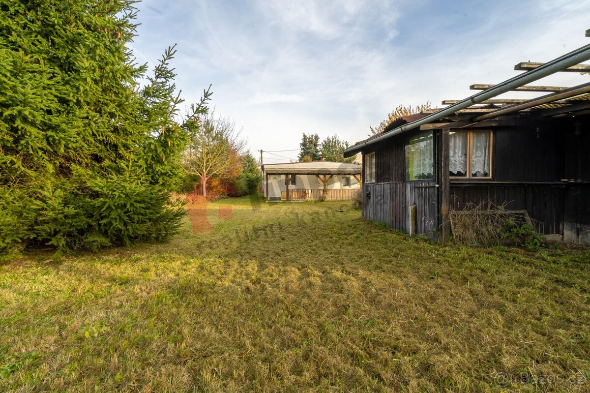 Prodej pozemku s rekreační stavbou v Nýřanech - 7