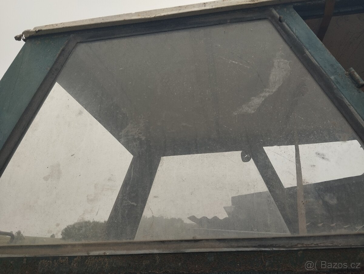 Dily kabiny Zetor crystal 8011 - 7