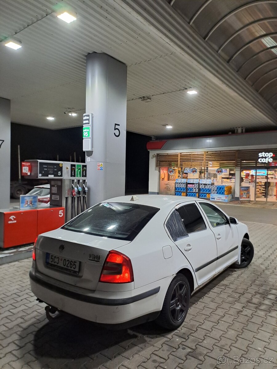 Škoda Octavia ll - 7