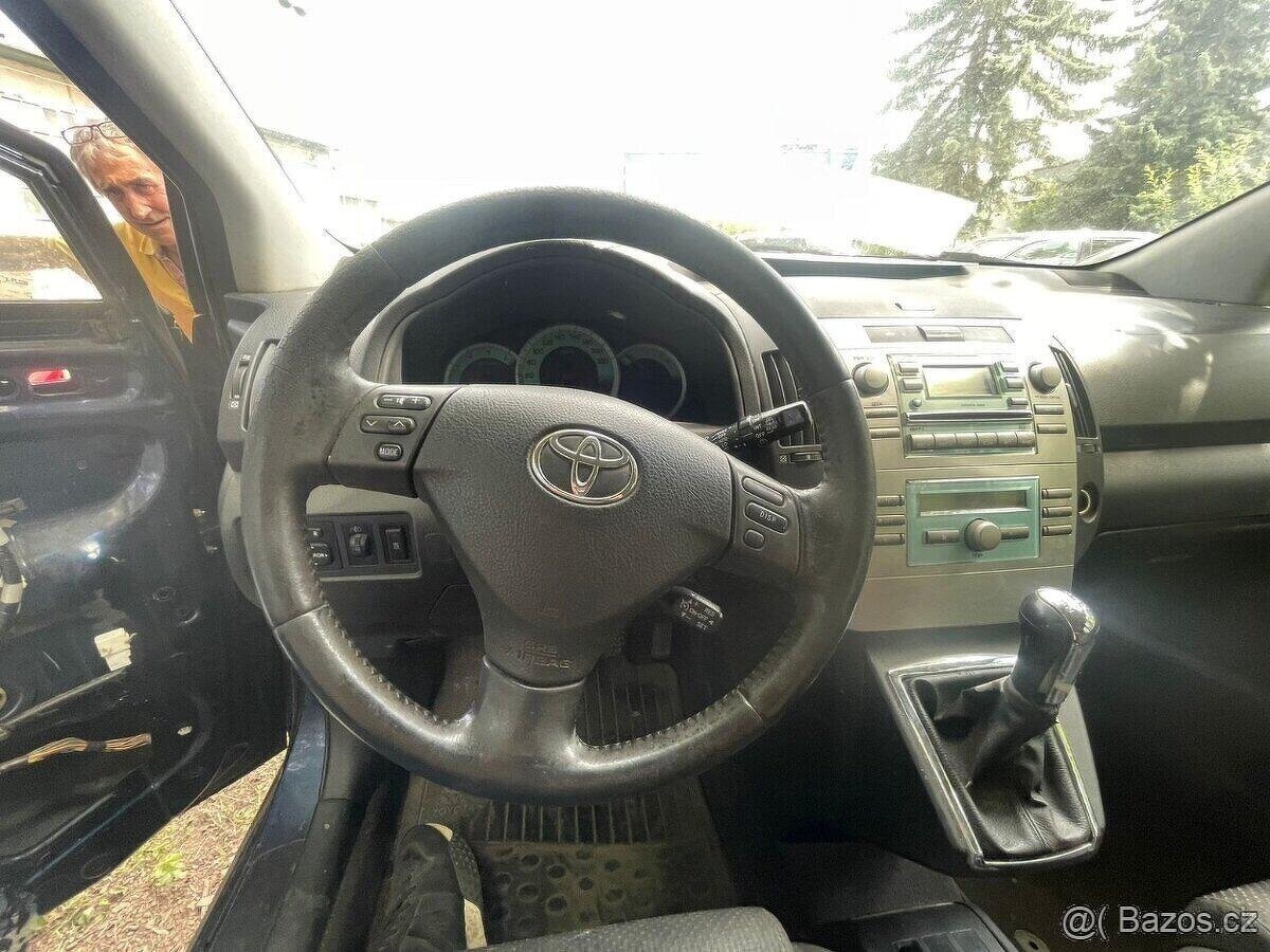 Toyota Corolla Verso 2.0 d4d 85kw - 7