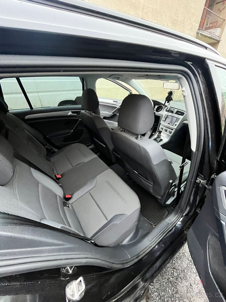 VW Golf VII 1,6TDI 81kW Kombi - 7