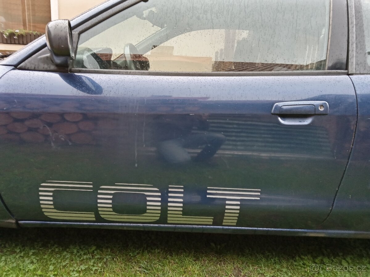 Mitsubishi Colt V 2003 - 7