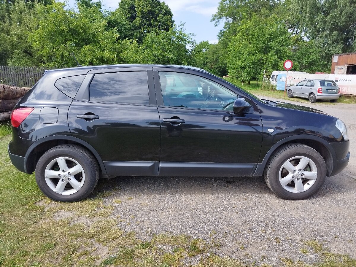 Nissan Qashqai 2.0 DCi 4x4 nová cena - 7