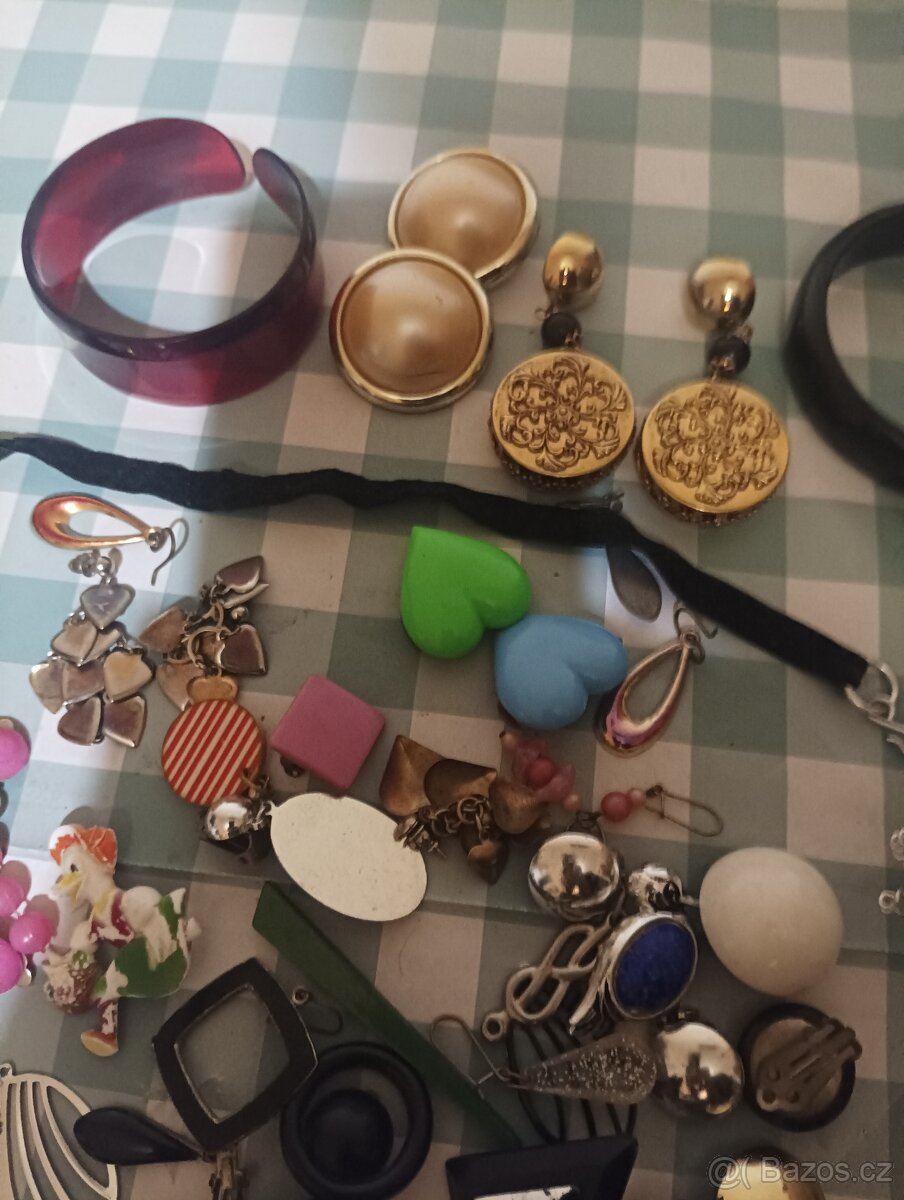 Retro bižuterie - 7