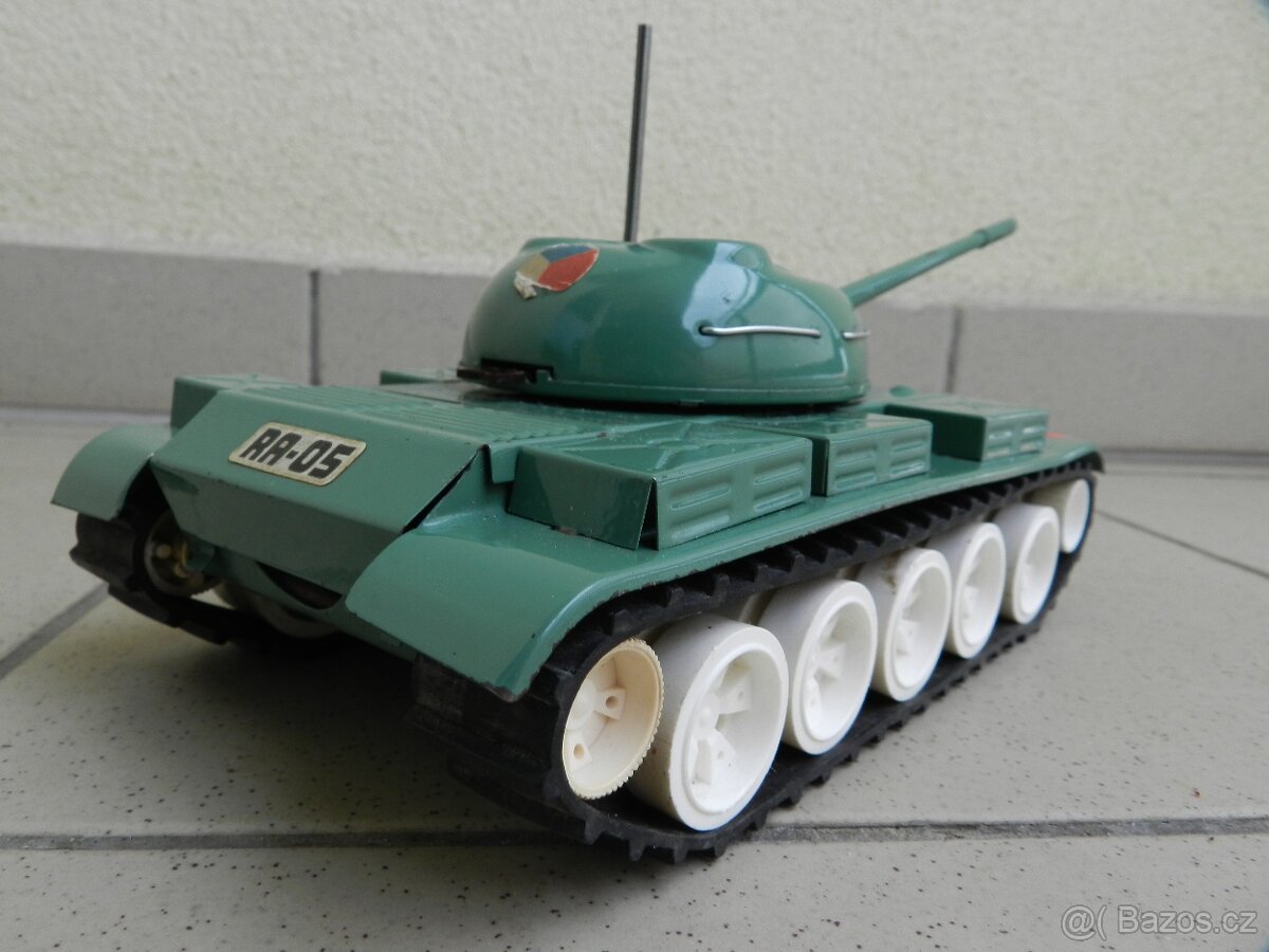 TANK T 54 - ITES r. 1968 ČSSR - 7