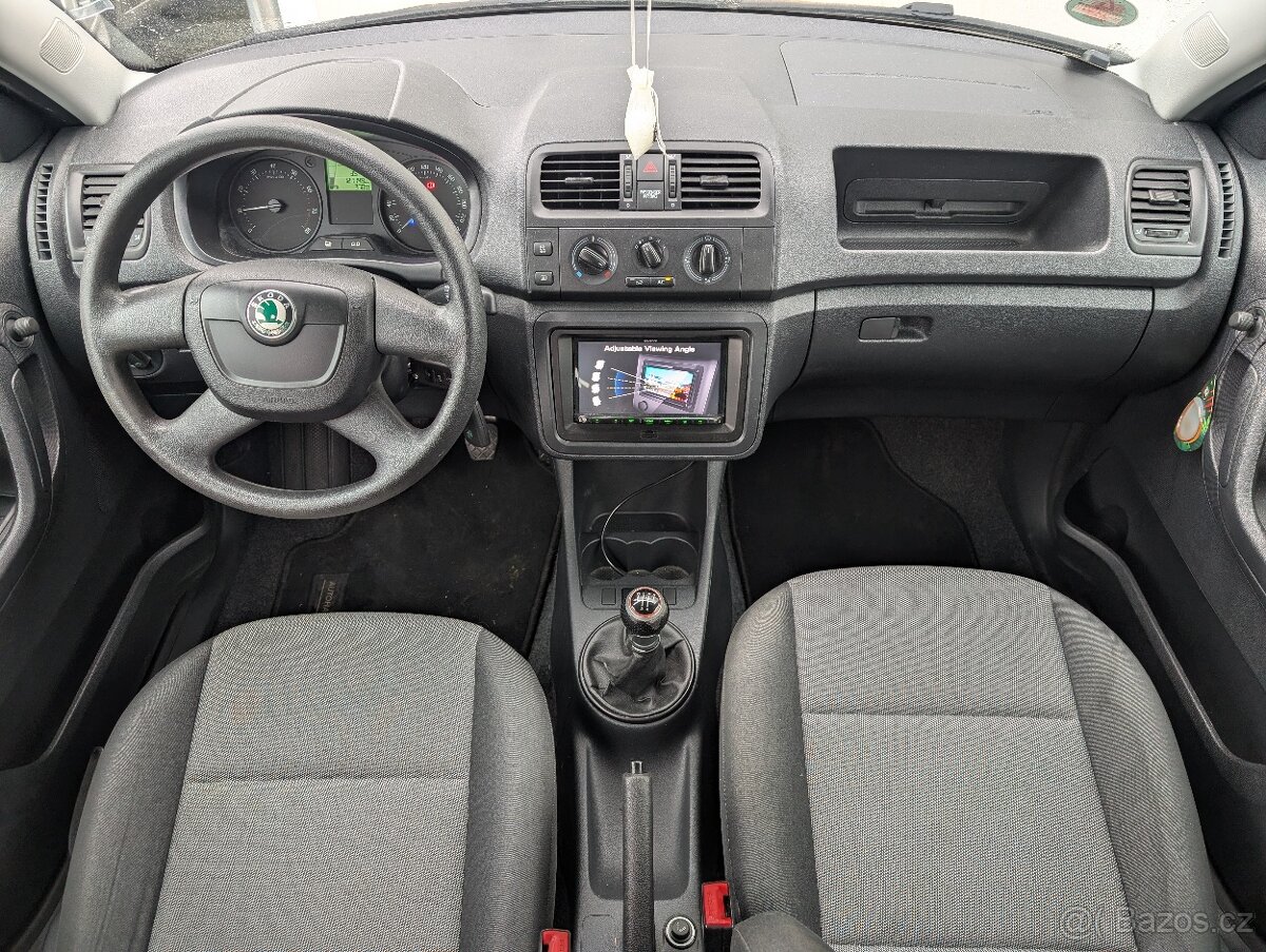 ŠKODA FABIA II COMBI 1.4 16V 63KW 2011 TAŽNÉ - 7