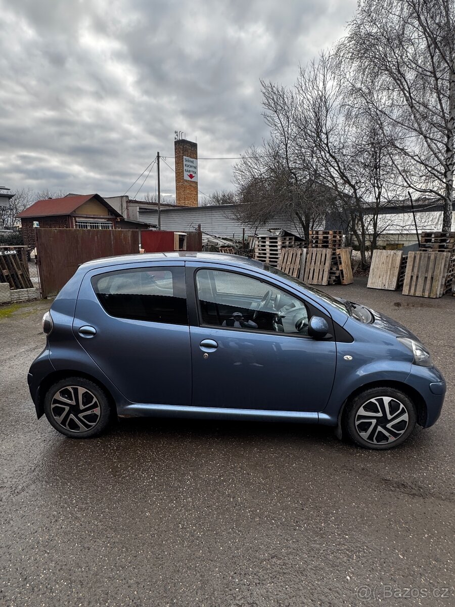 Toyota Aygo - 7
