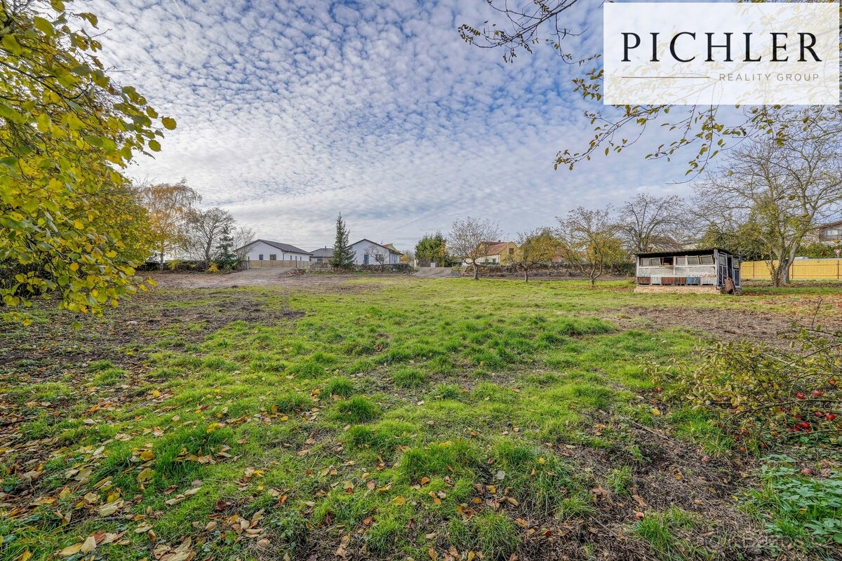 Prodej stavebního pozemku 696 m² - 7