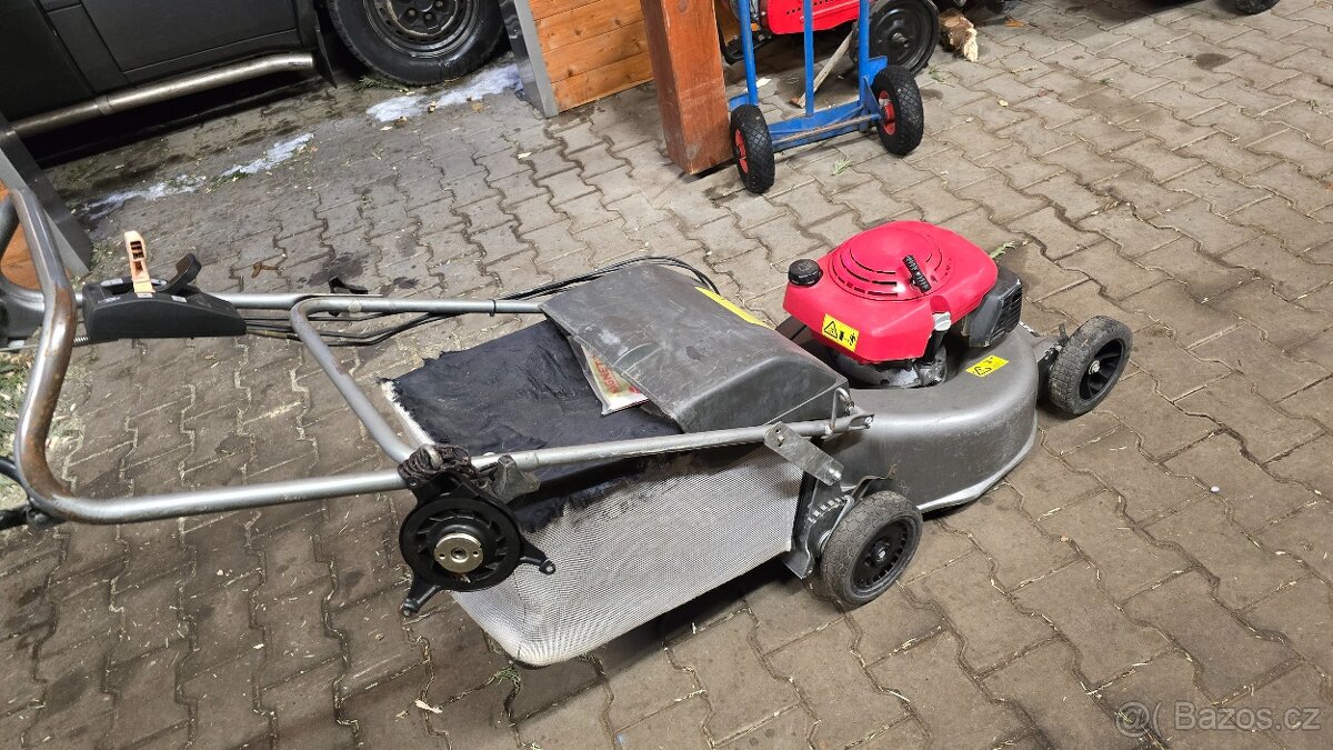 Zahradni sekačka Honda hrd535 - 7